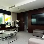 Ramada Encore By Wyndham Ξενοδοχείο