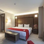 호텔 Ramada Encore By Wyndham 이즈미르