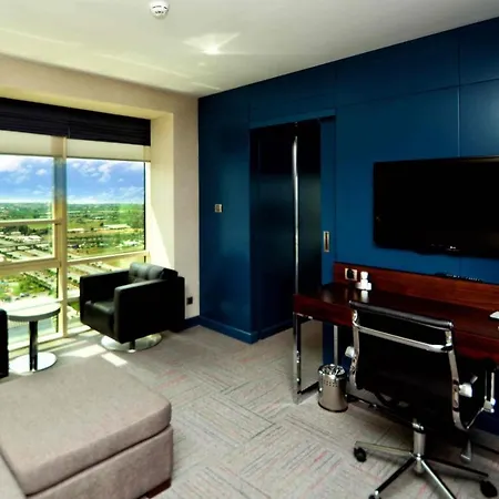 Hotel Ramada Encore By Wyndham