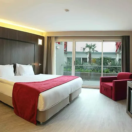 Ramada Encore By Wyndham Hotel