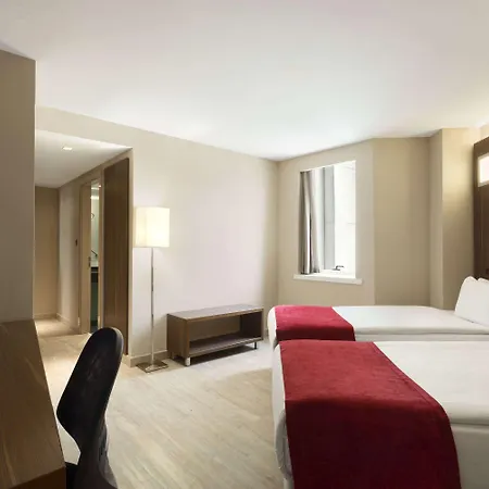 Hotel Ramada Encore By Wyndham