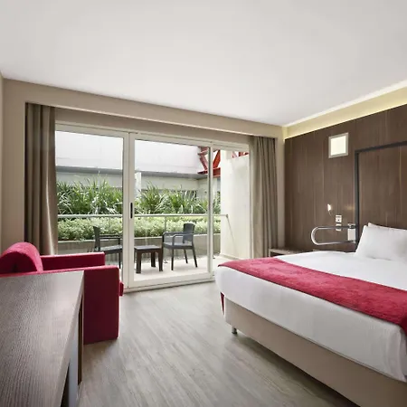 Ramada Encore By Wyndham Izmir