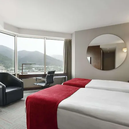 Ramada Encore By Wyndham 4* Izmir