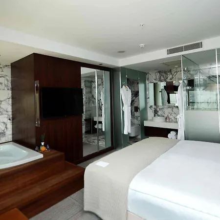 Ramada Encore By Wyndham Hotel 4*