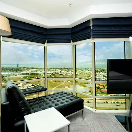 Ramada Encore By Wyndham Hotel İzmir