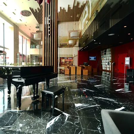 Hotel Ramada Encore By Wyndham