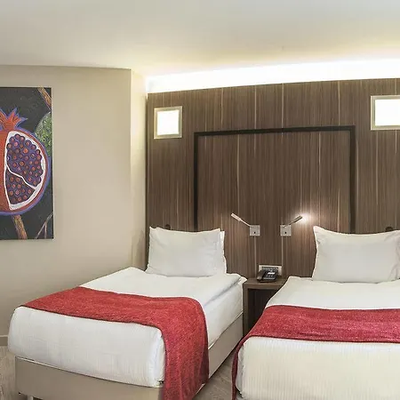 Hotel Ramada Encore By Wyndham