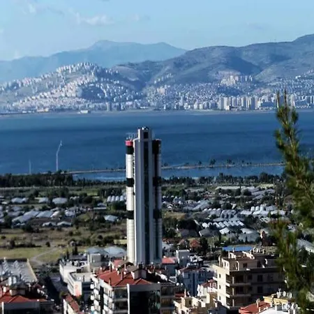 Hotel Ramada Encore By Wyndham Izmir