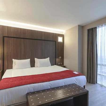 Ramada Encore By Wyndham Hotel