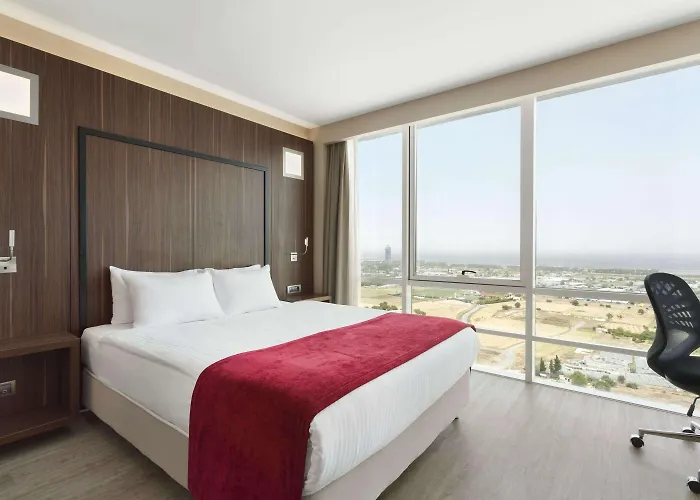 Отель Ramada Encore By Wyndham Измир