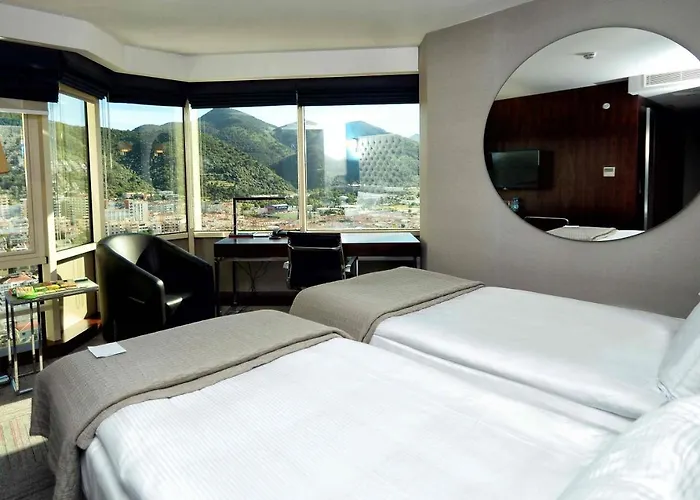 Hotel Ramada Encore By Wyndham 4*