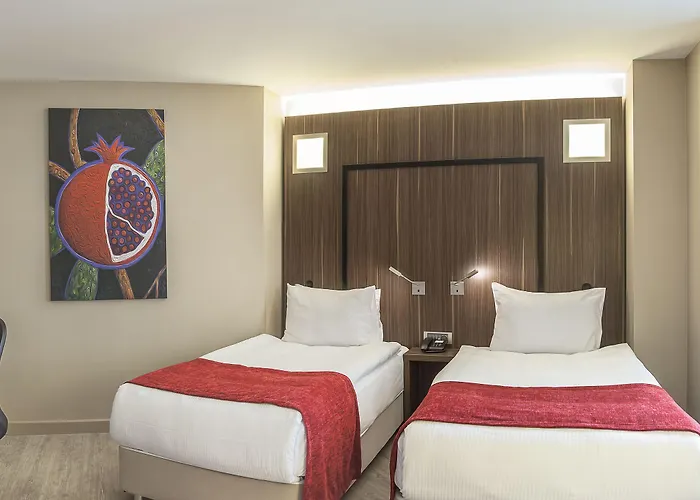 Ramada Encore By Wyndham