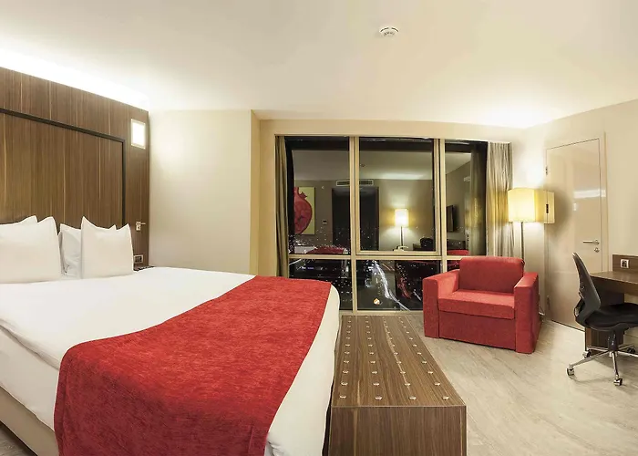 Отель Ramada Encore By Wyndham Измир