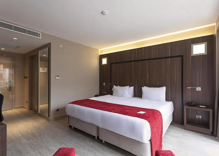 Ramada Encore By Wyndham 4*