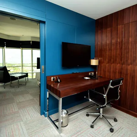 Ramada Encore By Wyndham 호텔 이즈미르