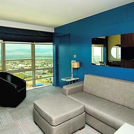 Ramada Encore By Wyndham Hotel İzmir