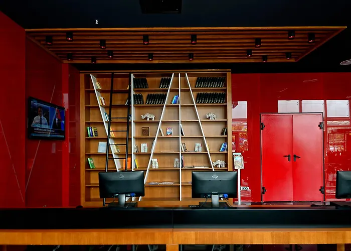 Ramada Encore By Wyndham 4* Izmir