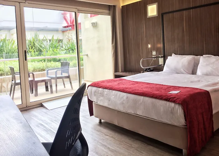 Hotel Ramada Encore By Wyndham 4*