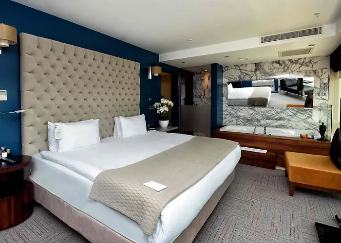 Ramada Encore By Wyndham Hotel 4*