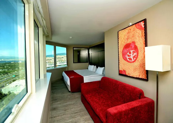 Ramada Encore By Wyndham 4*