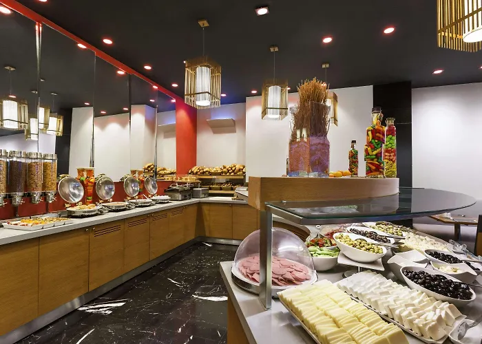 Ramada Encore By Wyndham Otel 4*