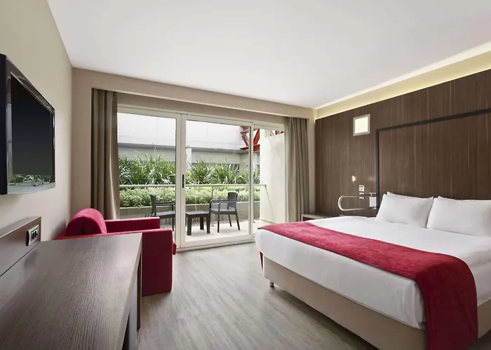 Ramada Encore By Wyndham Szálloda