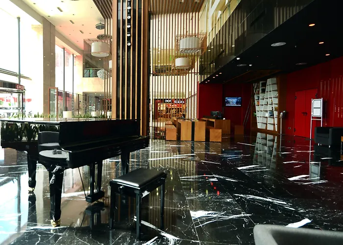 Ramada Encore By Wyndham 이즈미르